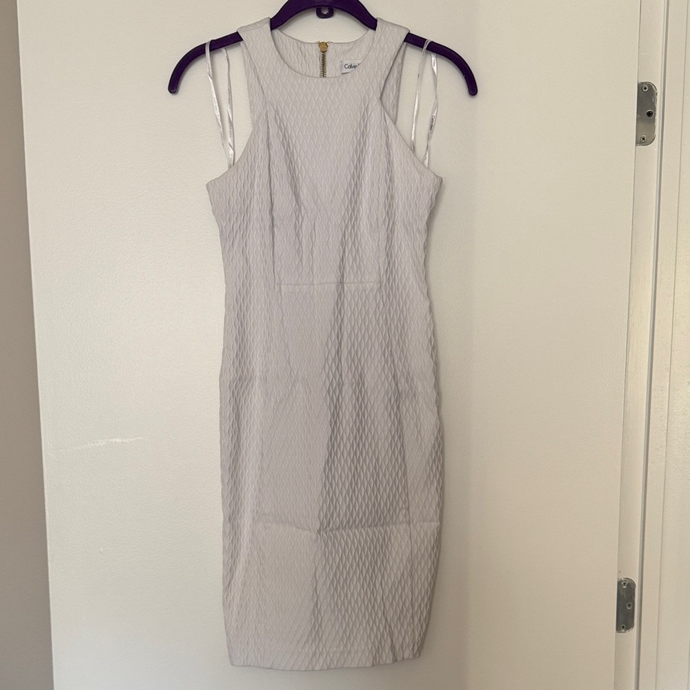 Calvin Klein Women's White Sleeveless Fitted Dress